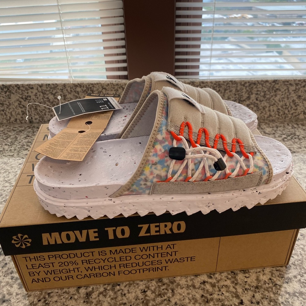 Nike Asuna Crater Slide (CREAMll/BLACK-WHITE-ORANGE)